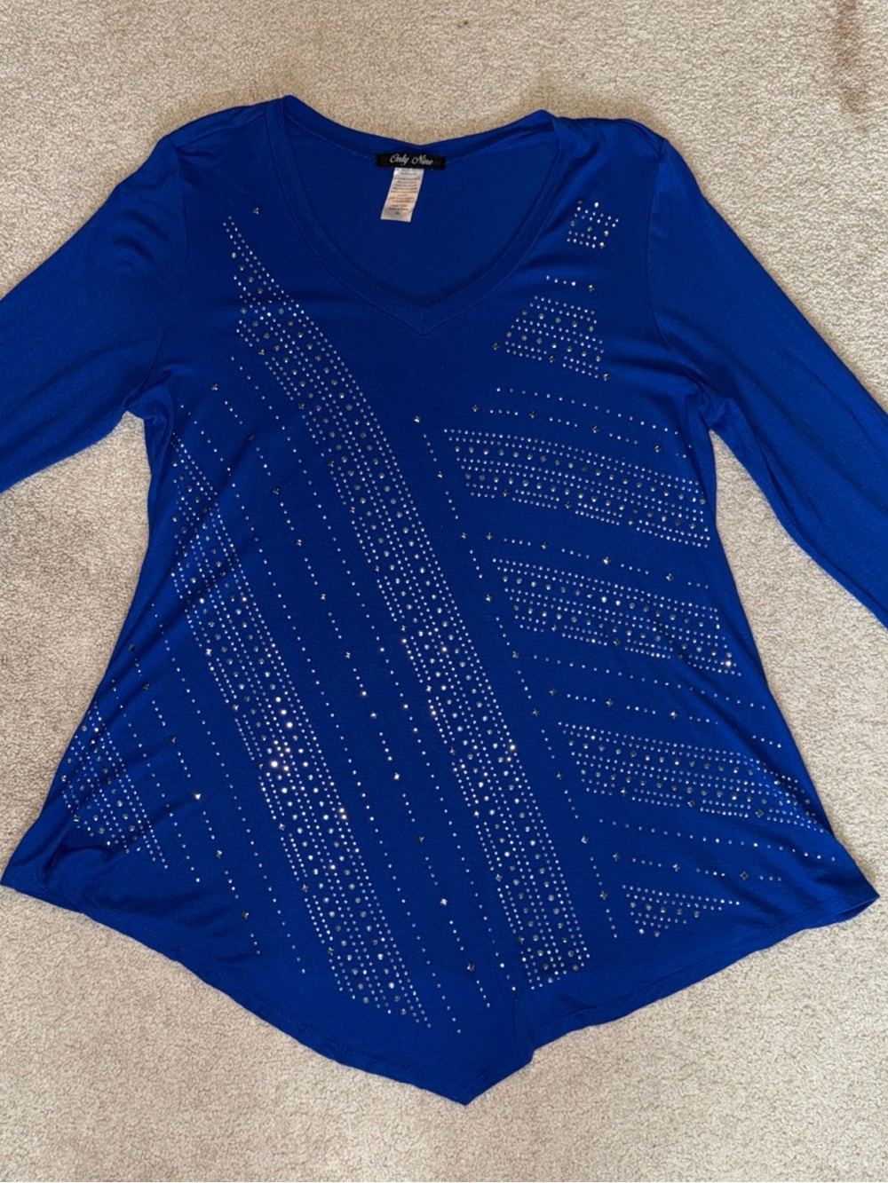 Women's Blue Blouse Only Nine Size XL Long Sleeve V-Neck Rinestones